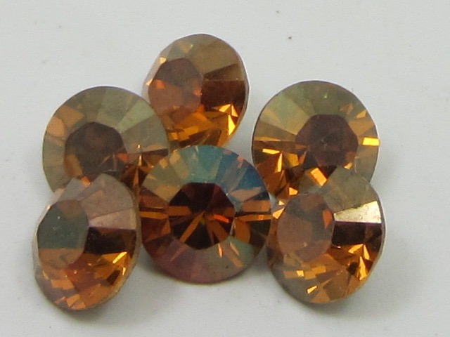 pp09 (1.5-1.6mm) 1 Gross COPPER POINTED BACK European Rhinestones